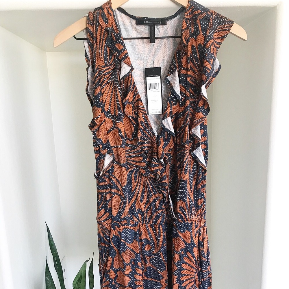 NWT BCBG jumper